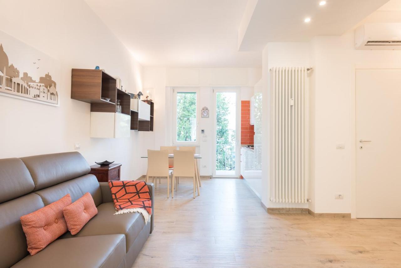 Apartment Modern Flat Alberti Arno River Lift&Terraces Florenz